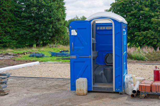 Types of Portable Toilets We Offer in Dover, FL